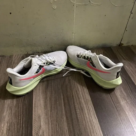 Nike Air Zoom Pegasus Womens Size 8 Ivory Green Running Shoes Sneakers - Picture 5 of 8